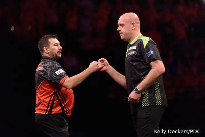 Jonny Clayton &amp; Michael van Gerwen (1)