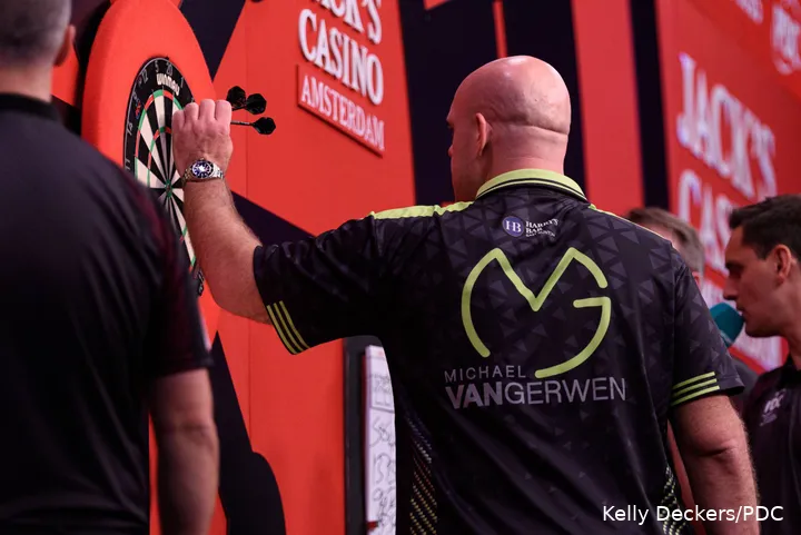 Vincent van der Voort äußert erneut Zweifel am Erfolgshunger seines guten Kumpels Michael van Gerwen
