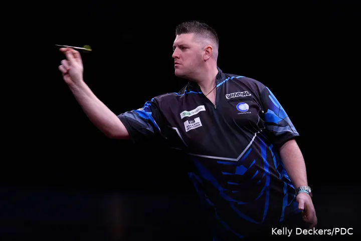Daryl Gurney in actie op het EK Darts
