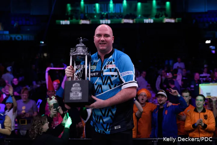 De eindzege op de Dutch Darts Masters ging naar Rob Cross