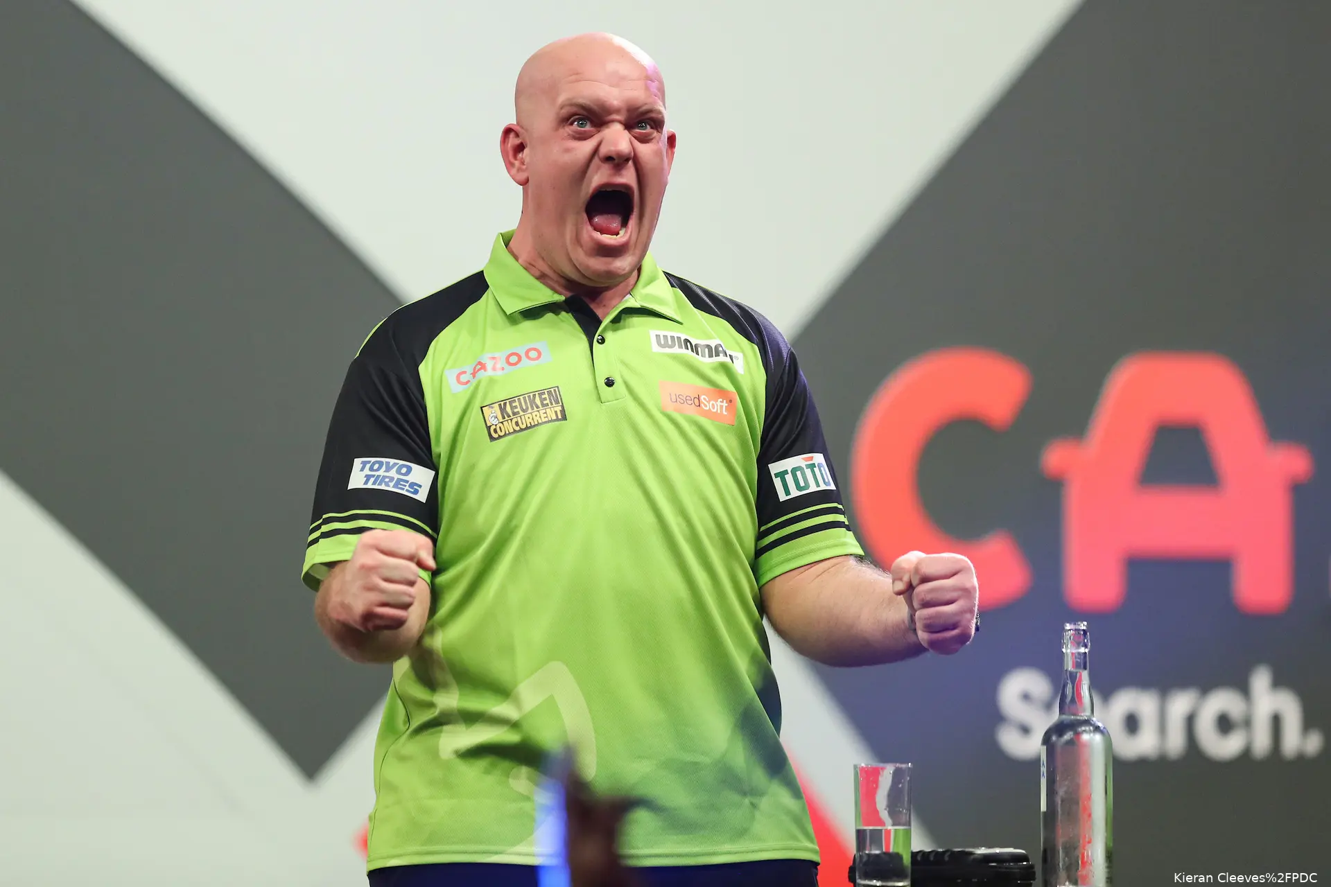 2023wcr4 michael van gerwen27
