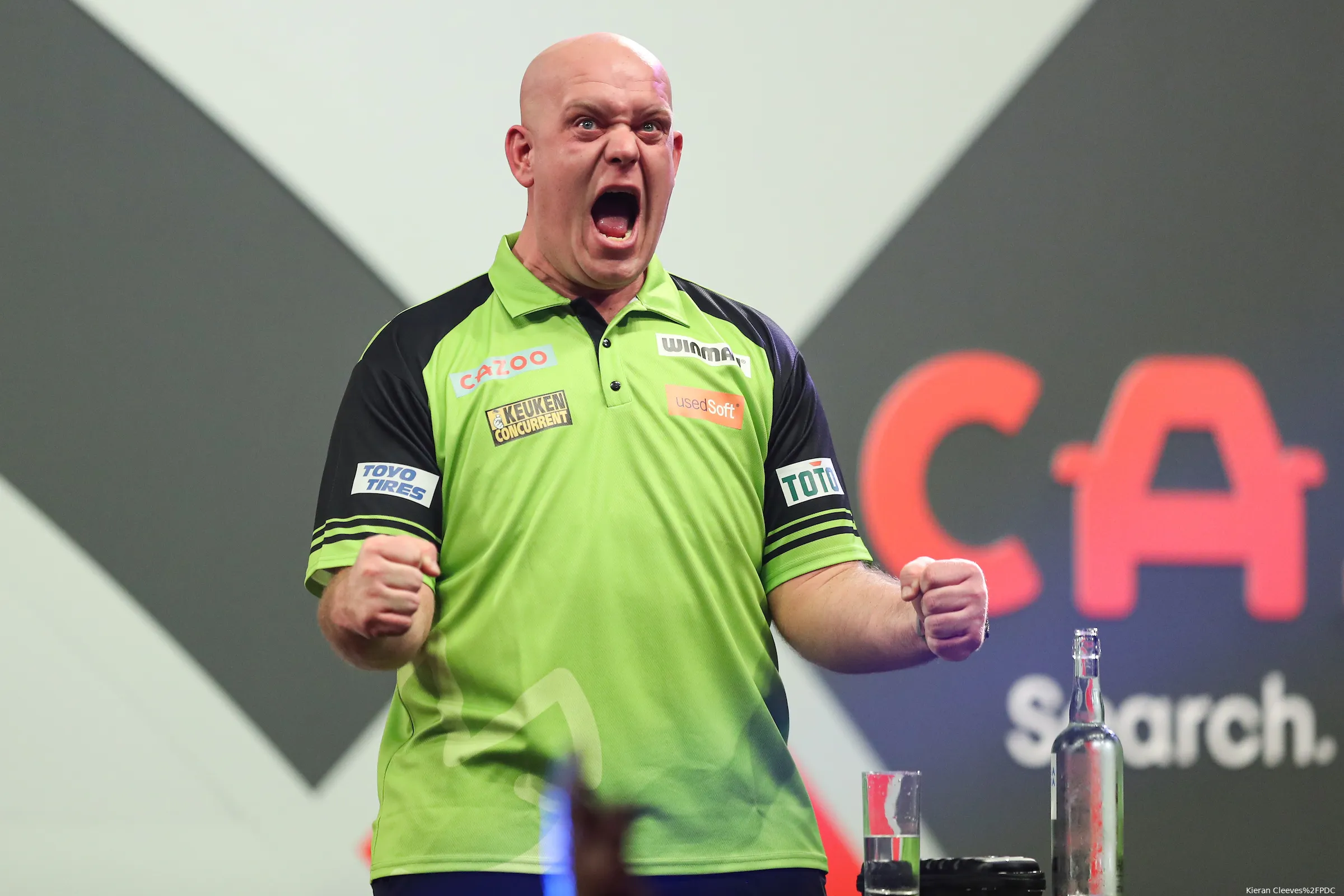 2023wcr4 michael van gerwen27