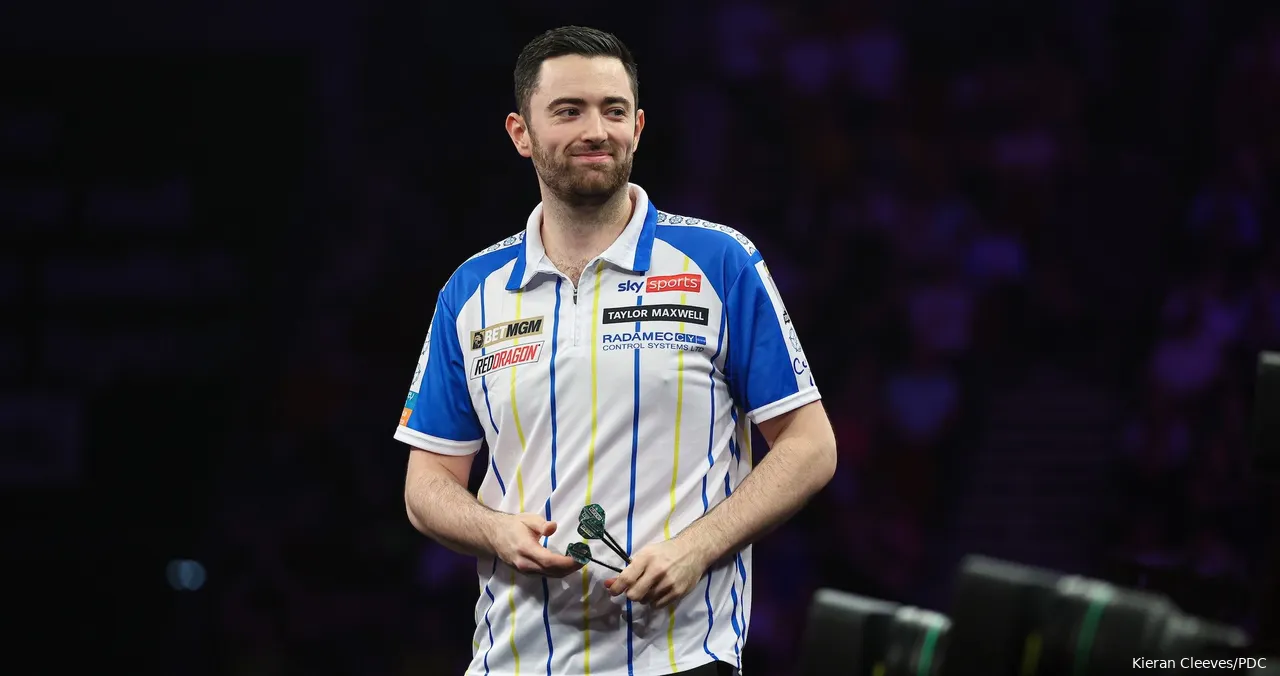 Humphries' Leeds themed shirt from 2024