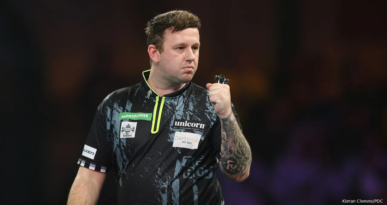 Can Callan Rydz reach the quarter-finals of the World Darts Championship for the second time in his career?