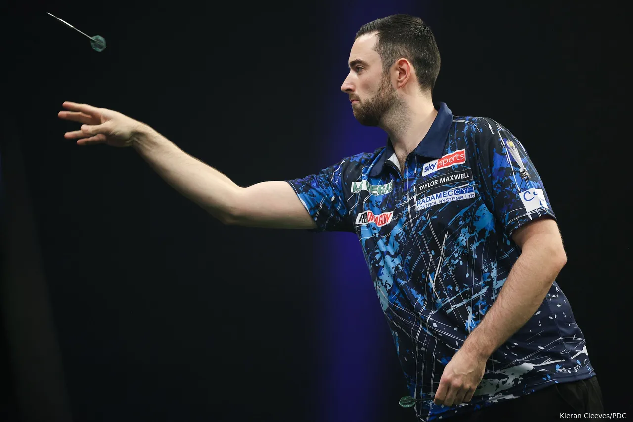 Luke Humphries in actie op de Grand Slam of Darts