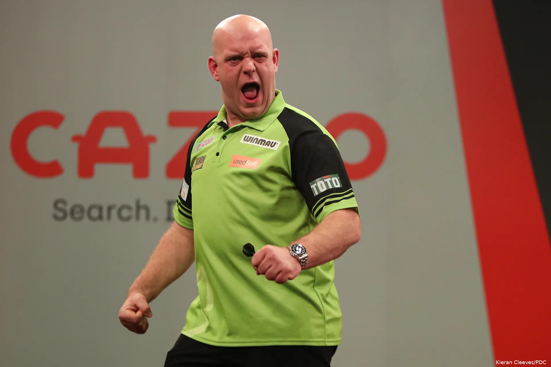 2022PCFR3 Michael van Gerwen 06