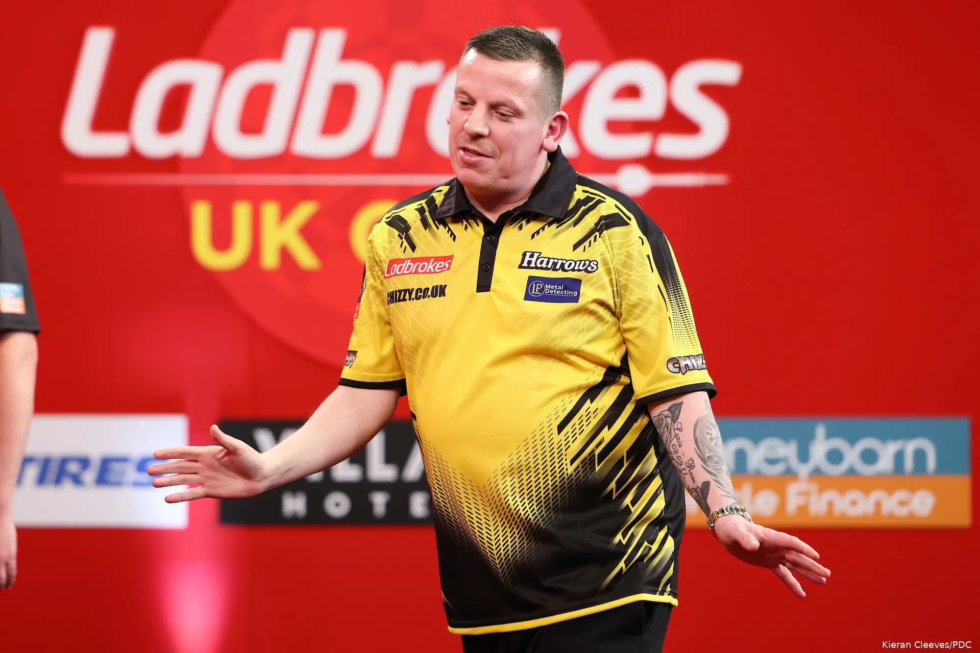 dave chisnall 1