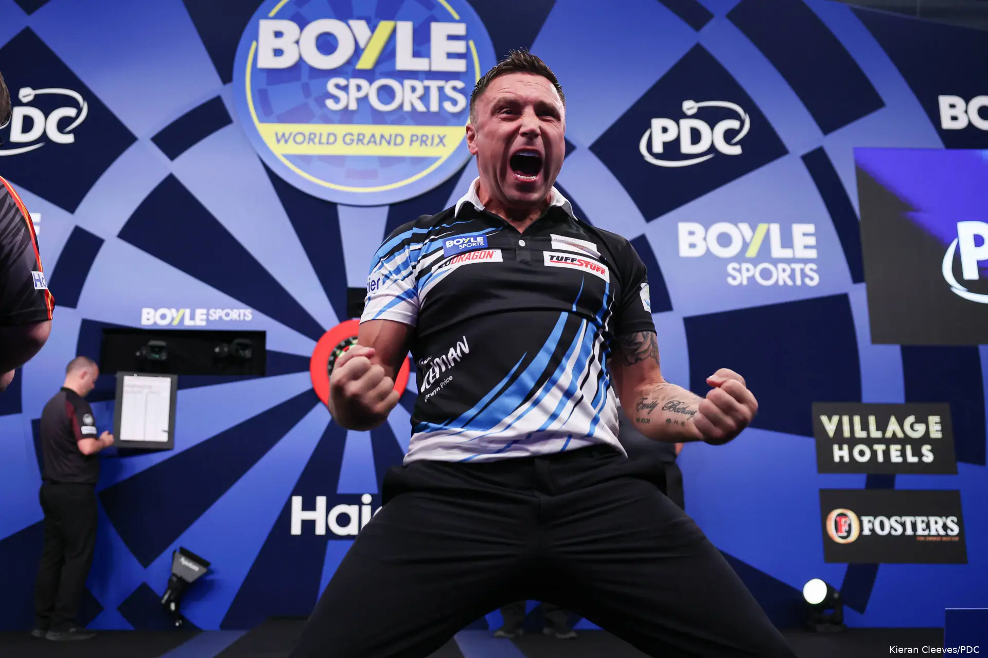 Gerwyn Price roars at the 2026 World Grand Prix