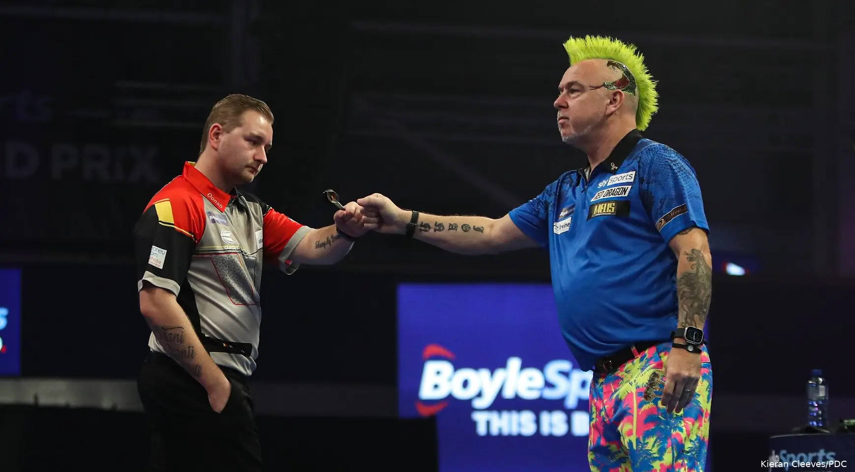 2022WGPQF Peter Wright Dimitri Van den Bergh