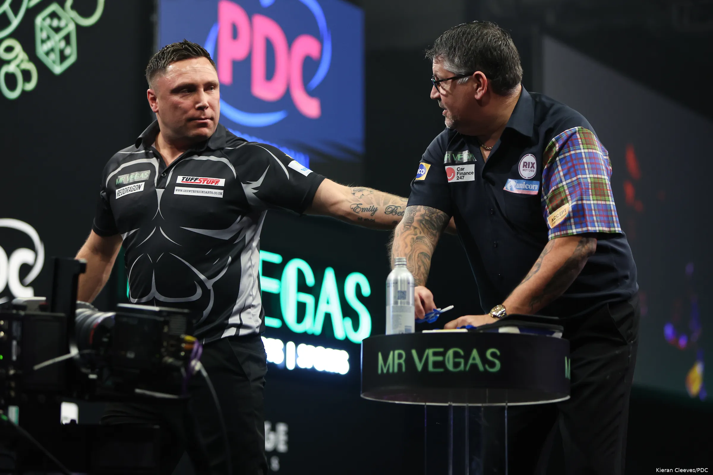 gerwyn price gary anderson