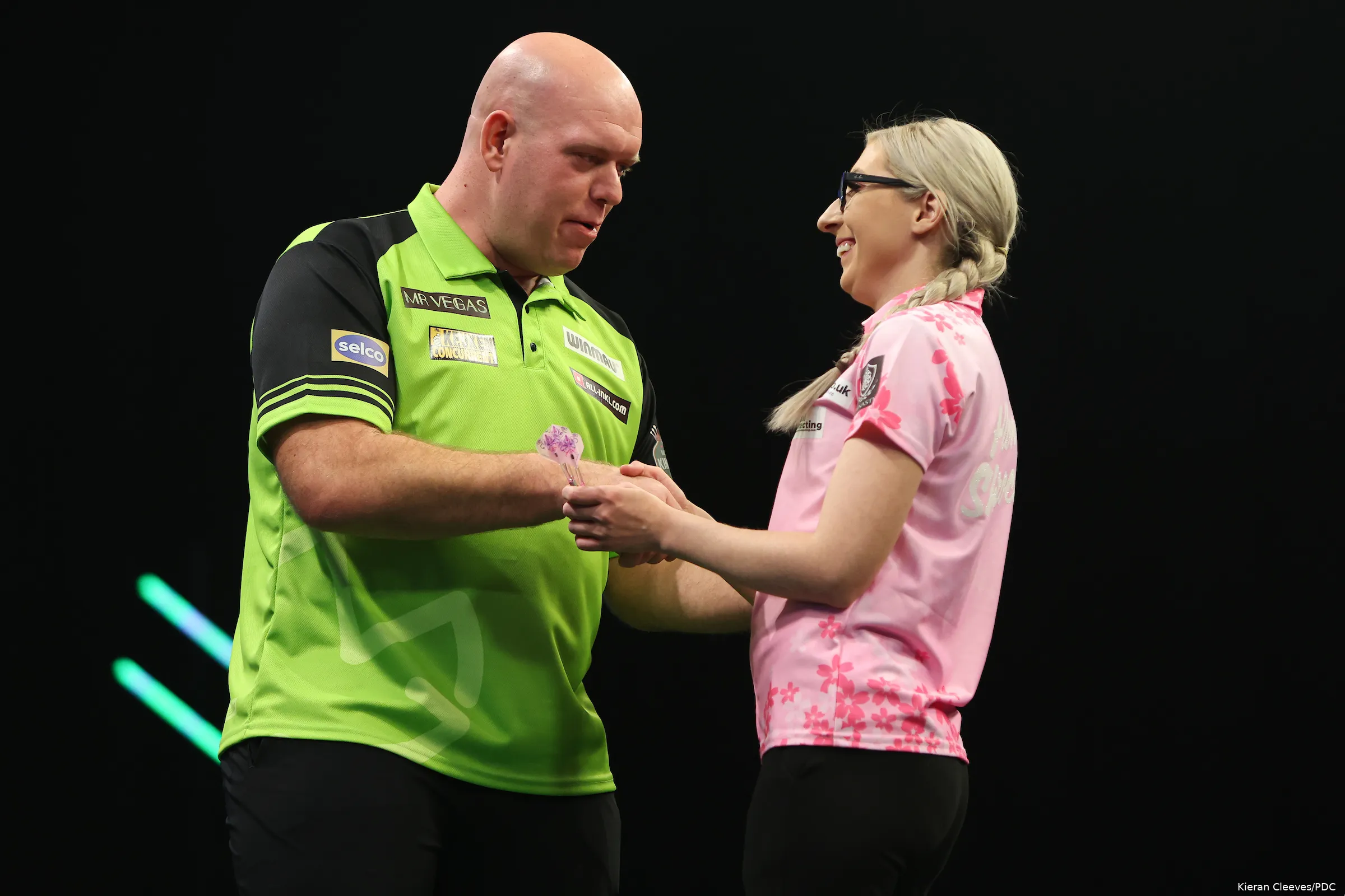 michael van gerwen fallon sherrock 1
