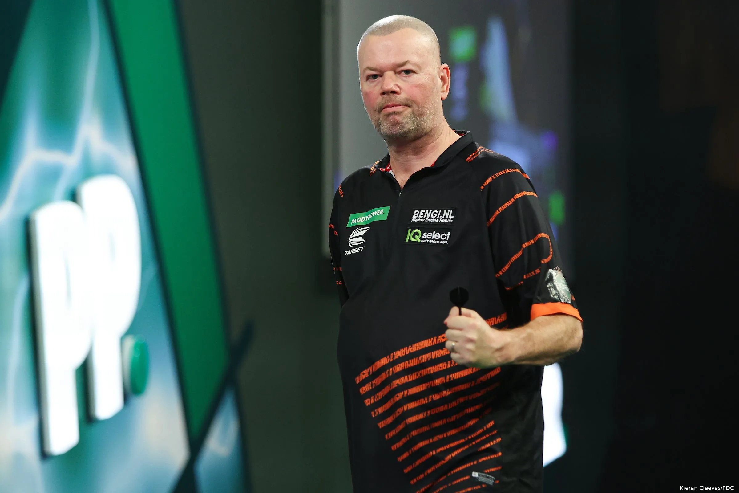 raymond van barneveld 1