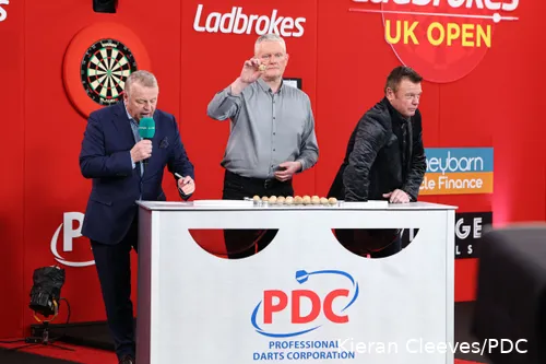 Following the third round, there will be an open draw on stage featuring all remaining players