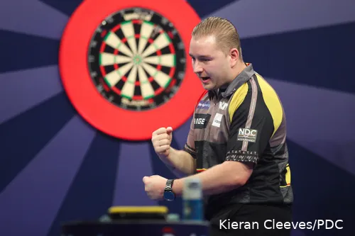 Dimitri Van den Bergh in action at the World Grand Prix