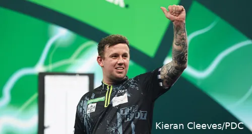 Callan Rydz gives the crowd a thumbs-up