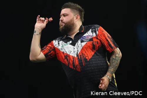 Michael Smith in action