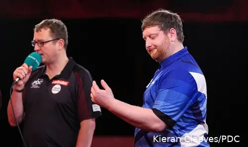 Für Cameron Menzies war die erste Runde bei der Darts Weltmeisterschaft gleich die Ziellinie