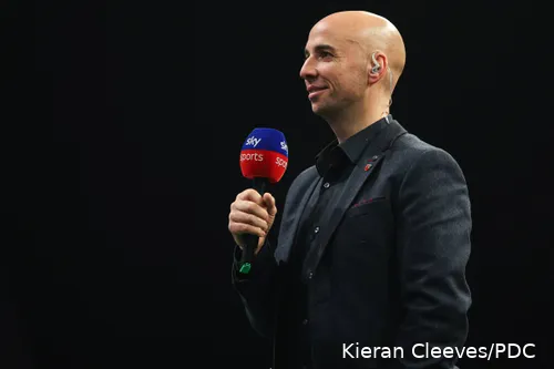 Lewis Jones wird voraussichtlich die Nachfolge von Zeremonienmeister John McDonald antreten, der nach dem Darts World Cup zurücktreten wird.