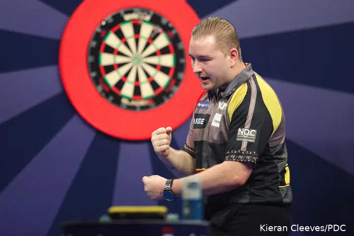 Dimitri Van den Bergh in action at the World Grand Prix