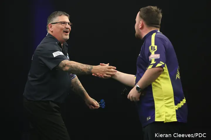 Gary Anderson and Luke Littler shake hands
