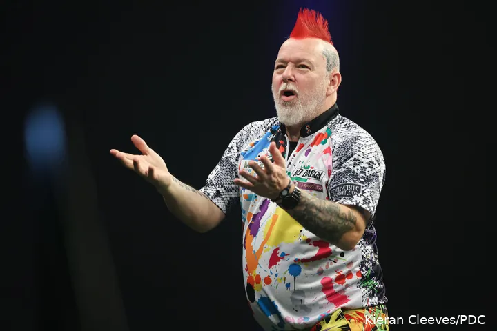 Peter Wright is hoping to find his form back before the World Championships starts