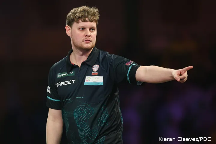 Kevin Doets lost to Chris Dobey at the last 16