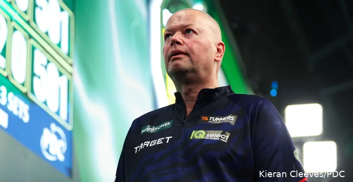 The doyen of Dutch darts Raymond van Barneveld returns.