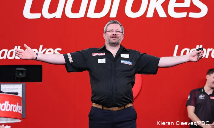Schreibt auch im Jahr 2025 noch sportliche Schlagzeilen: The Machine James Wade
