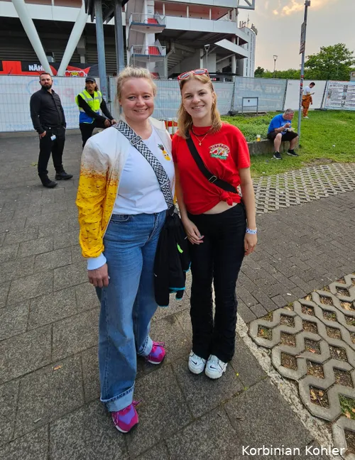 Missing their favorite players Luke Littler and Peter Wright in the final session: Cornelia and Luna