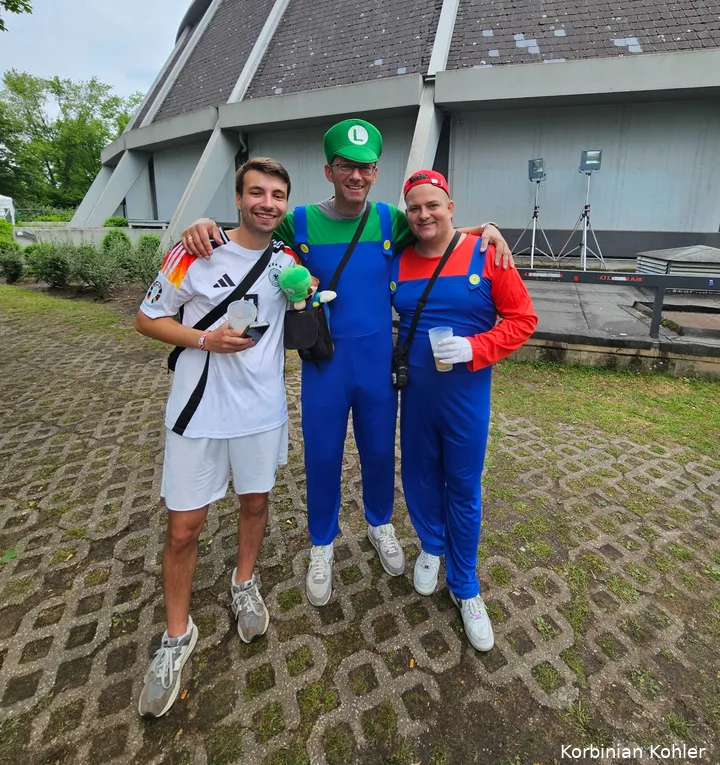 Felix, Markus and Romano brought Mount Rushmore to Germany