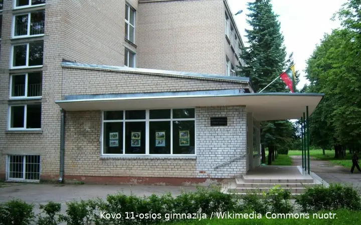 kovo 11 osios gimnazija 86419351