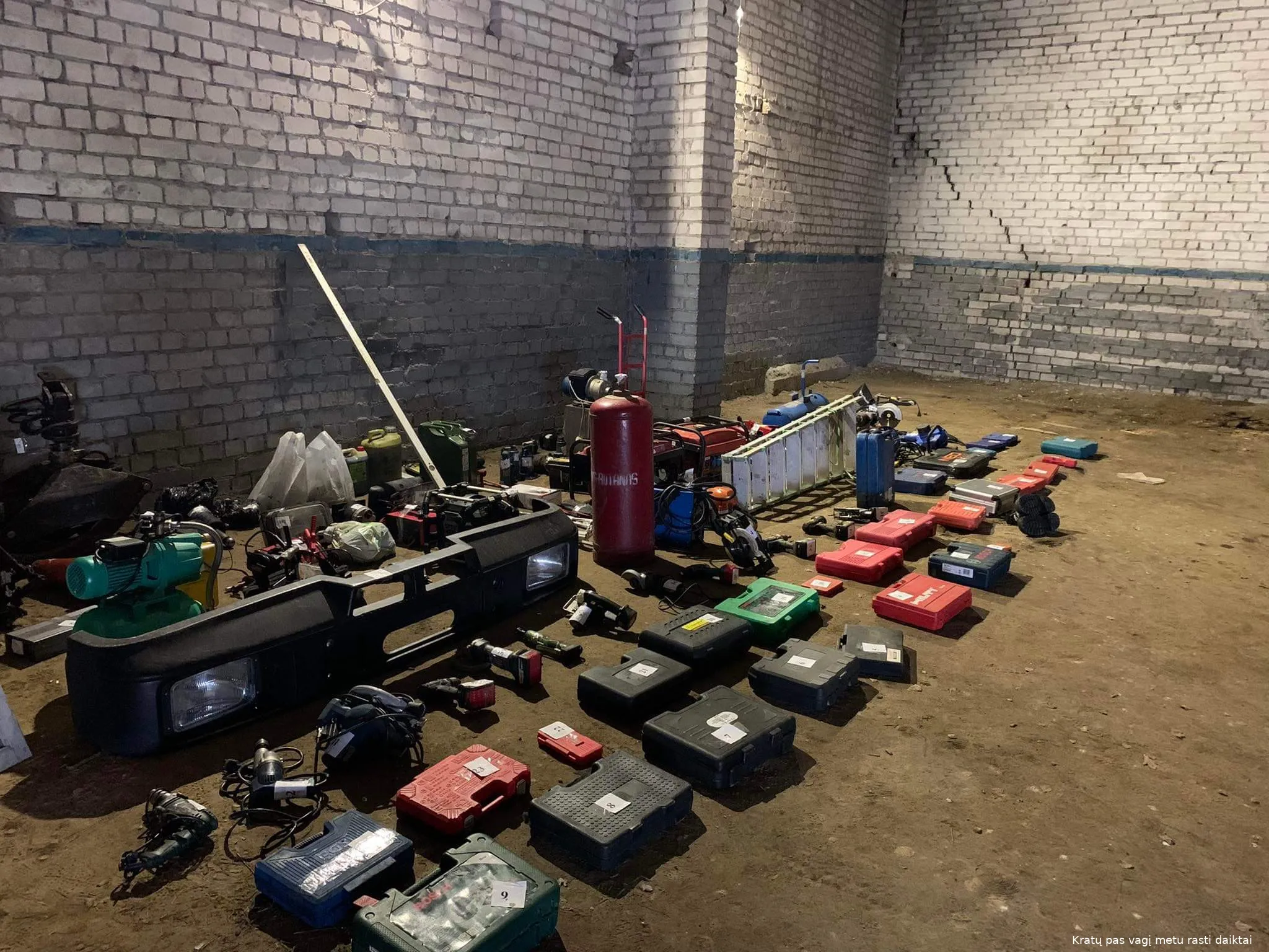 rasti daiktai kratu metu