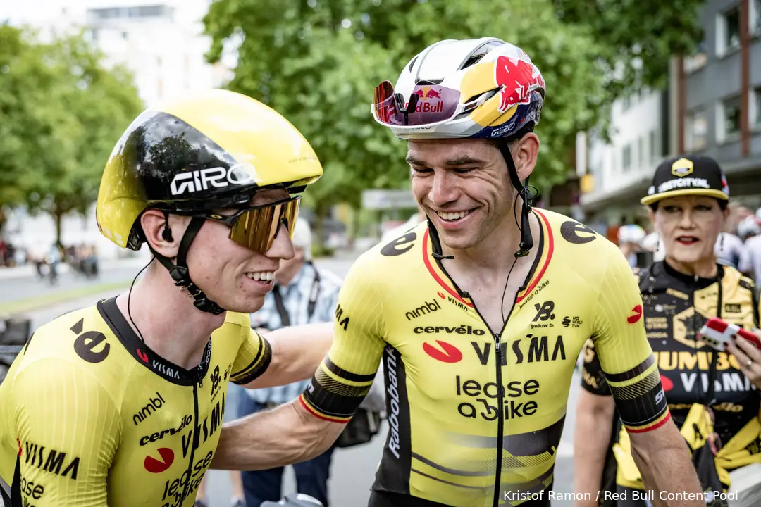 Wout Van Aert verhalf Matthew Brennan bei der Deutschland Tour 2025 zum Erfolg