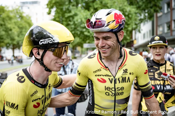 Wout van Aert ondersteunt Matthew Brennan; tandem succesvol in 2025 Deutschland Tour en opnieuw actief in 2026 La Vuelta