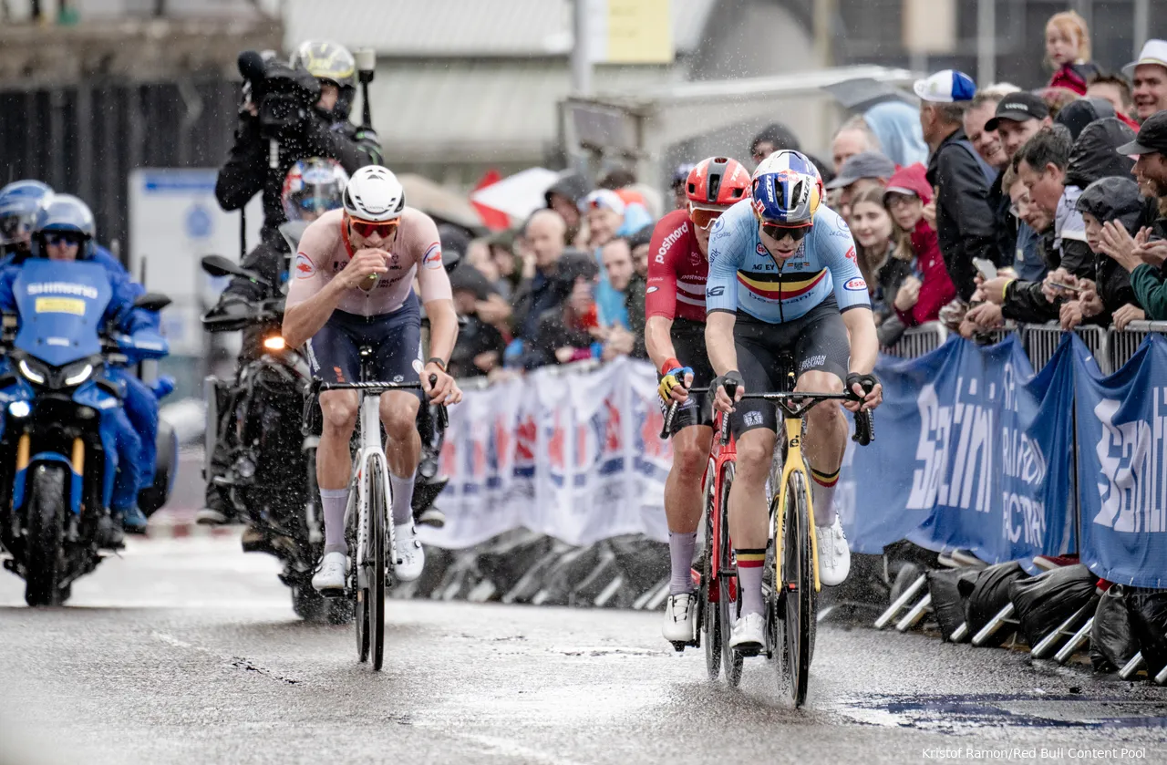 wout van aert mathieu van der poel mads pedersen