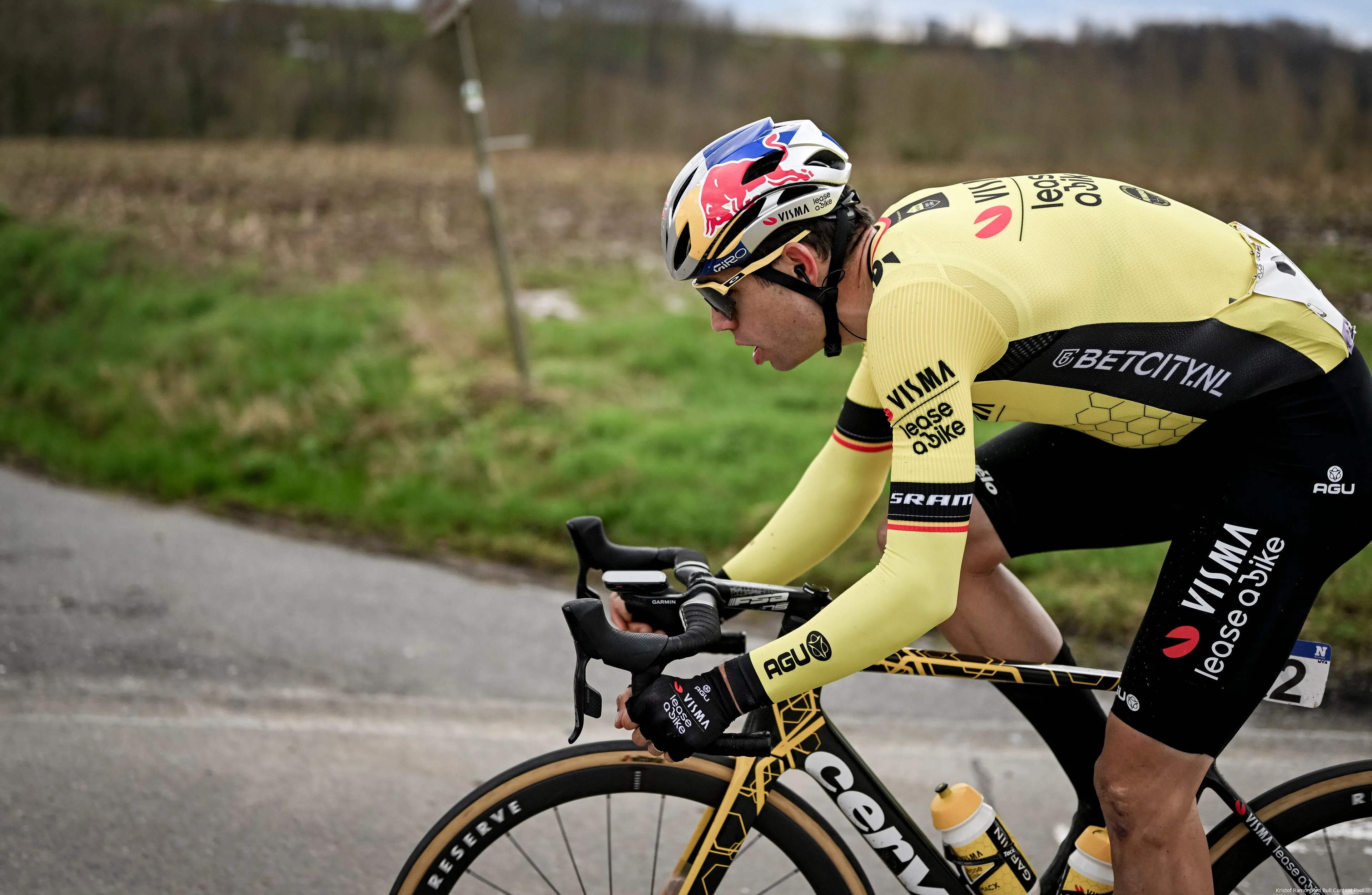 wout van aert 10