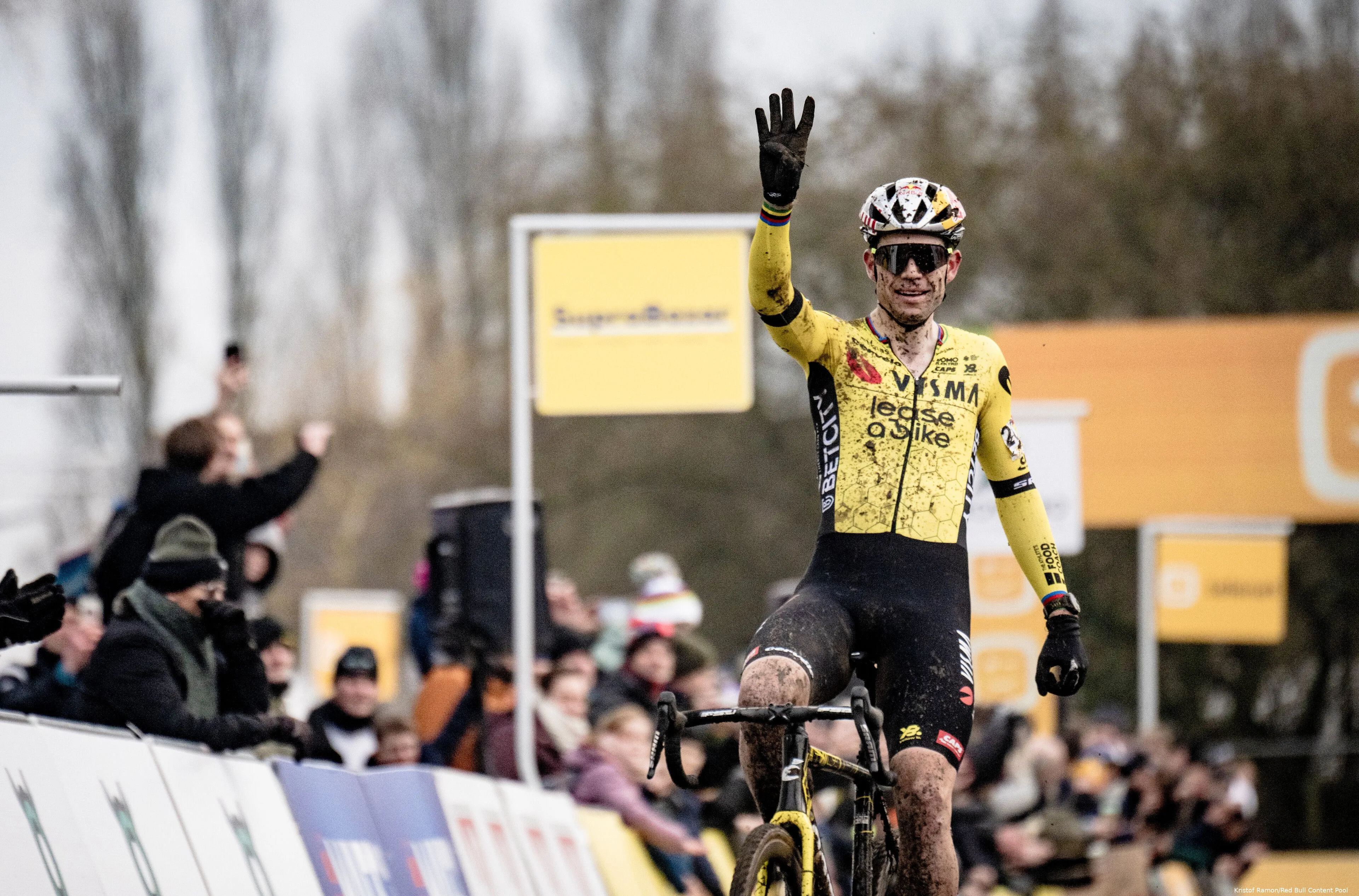 wout-van-aert-veldrijden-cross-5