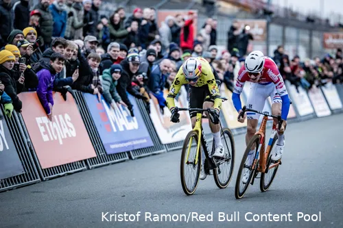 Wout-van-aert-tibor-del-grosso