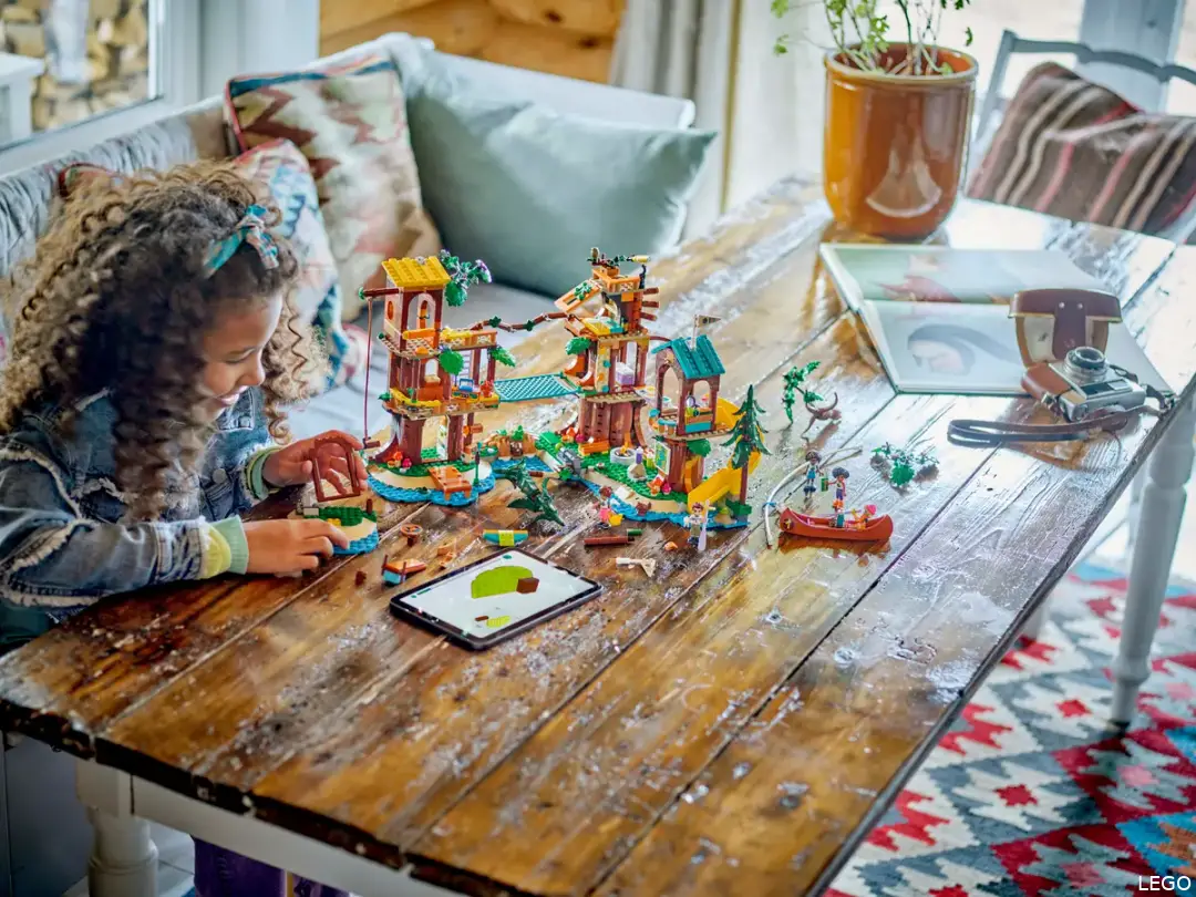 lego friends adventure camp