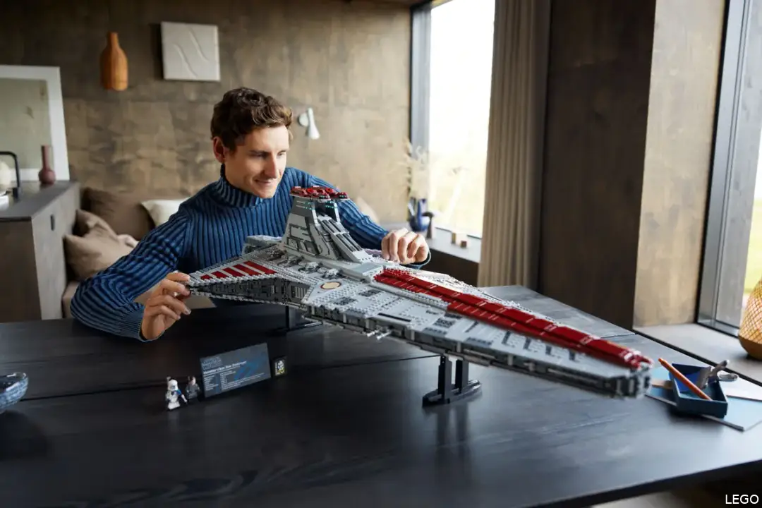 lego ucs venator