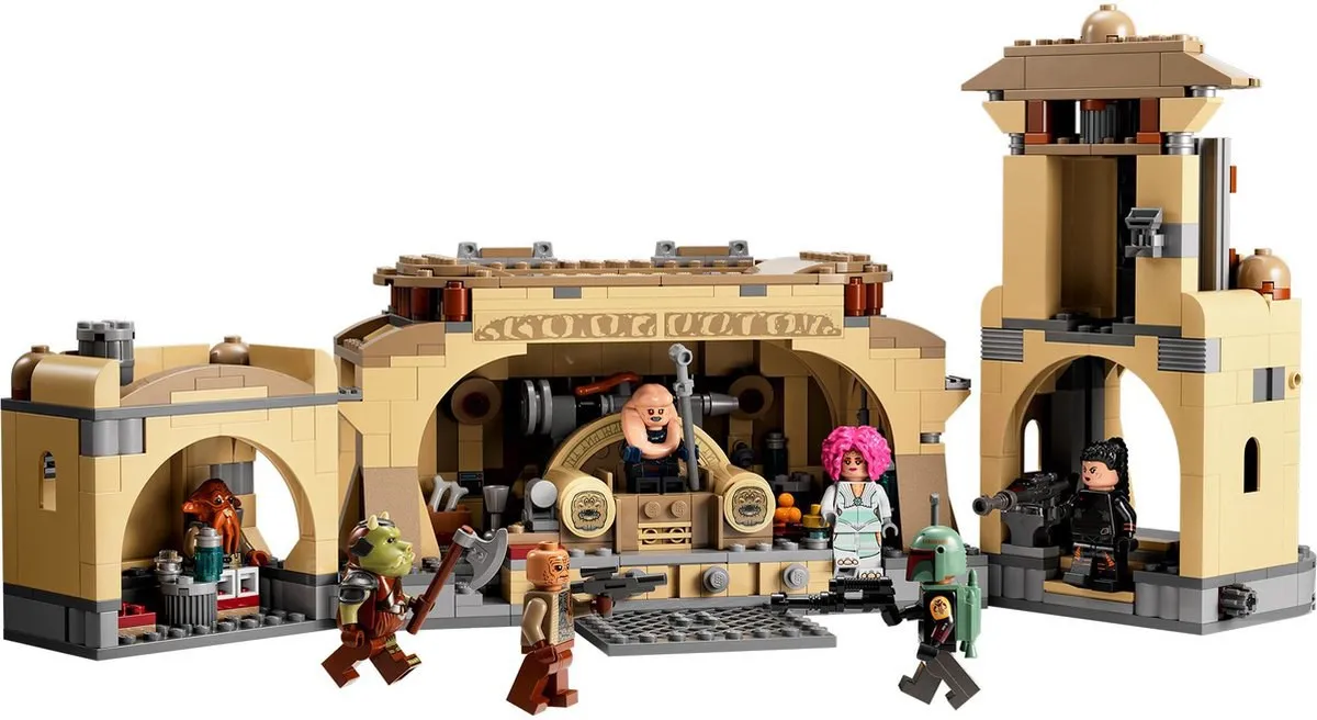 2022 03 03 lego boba fett throne roomf1646320055
