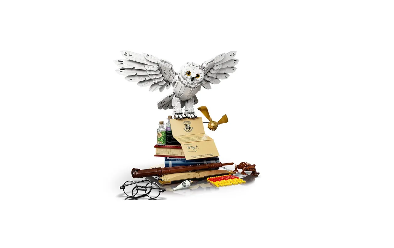 lego hogwarts icons harry potterf1681828673