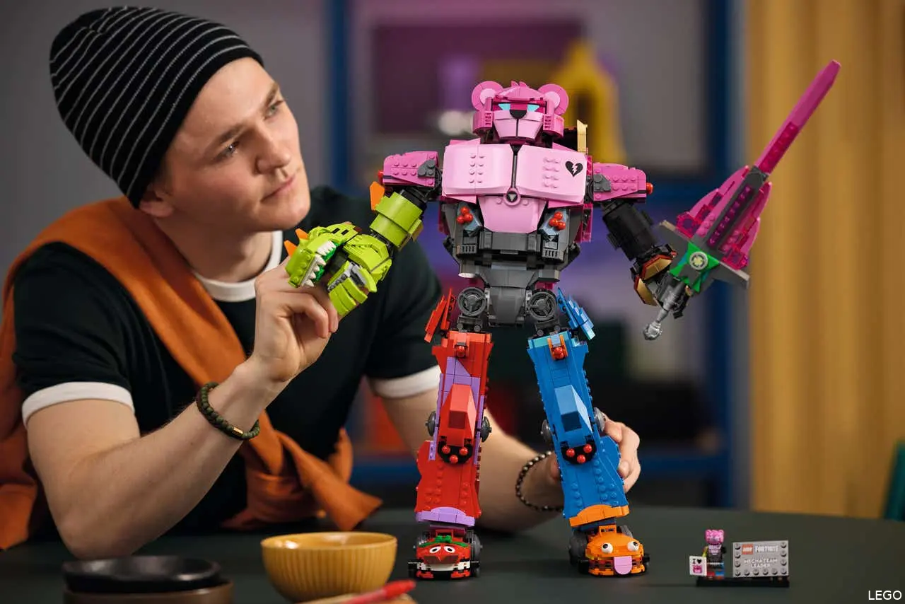 lego fortnite mecha team leader