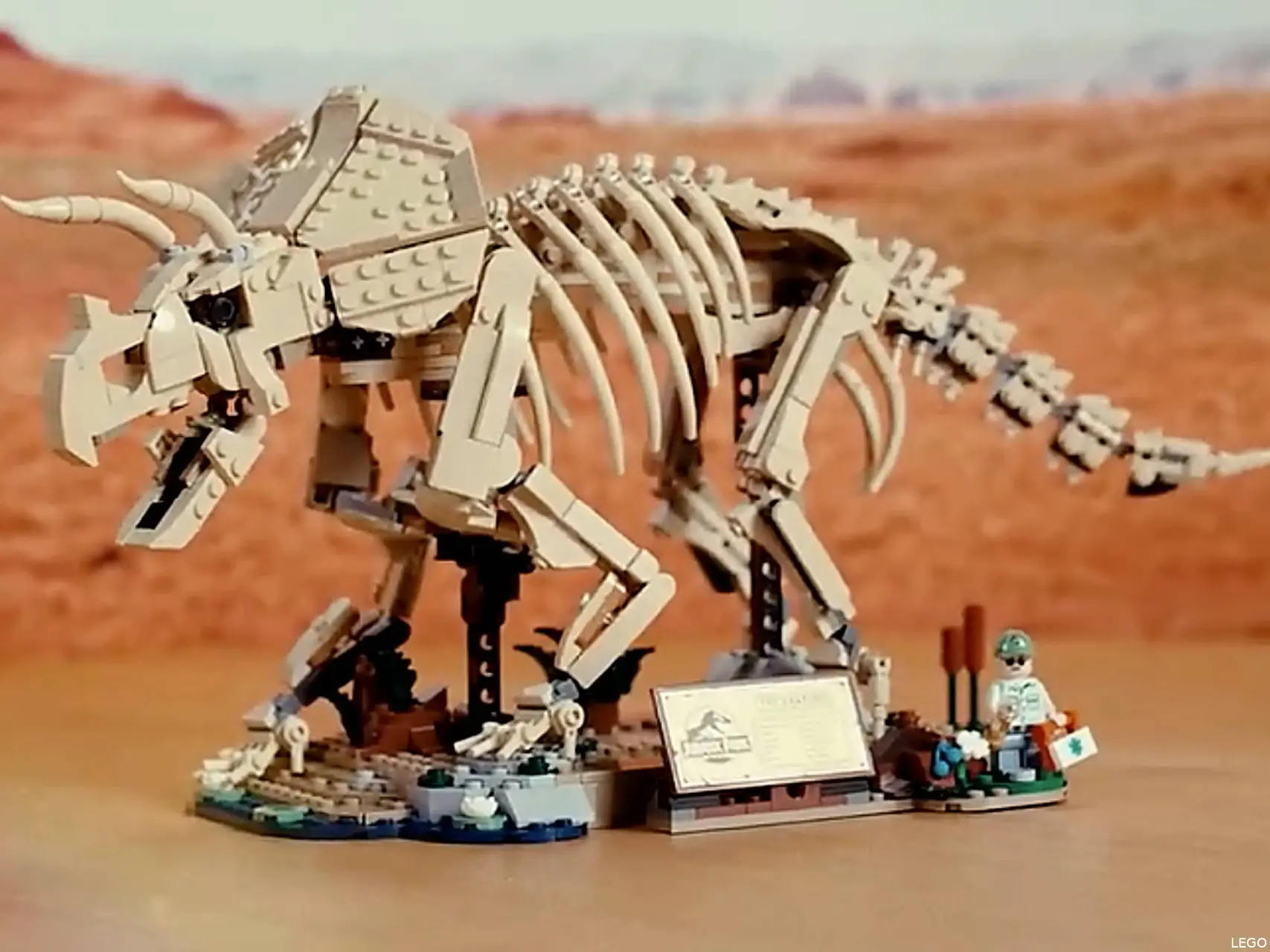 LEGO Jurassic World Triceratops