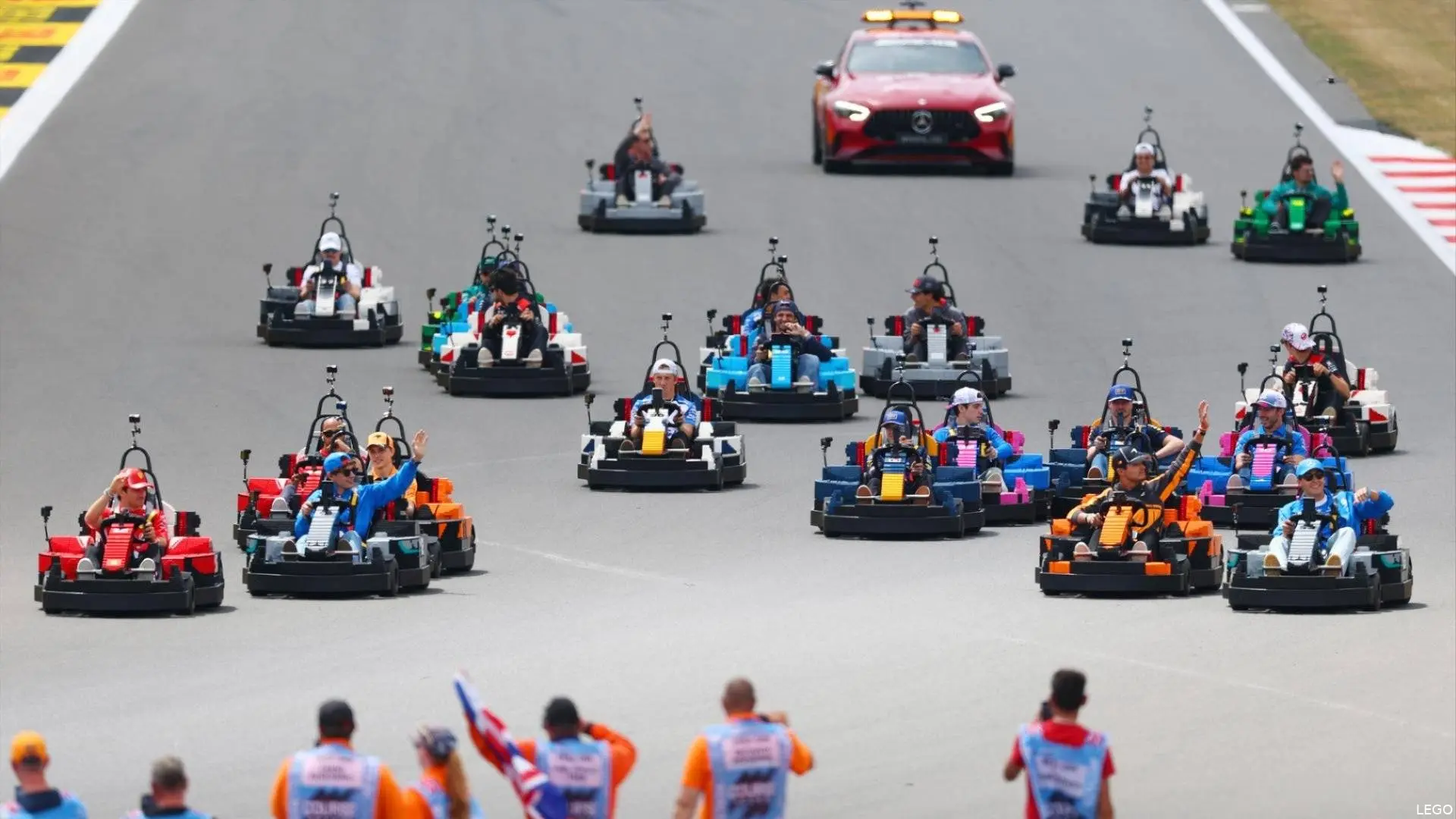 LEGO Drivers Parade 2.0