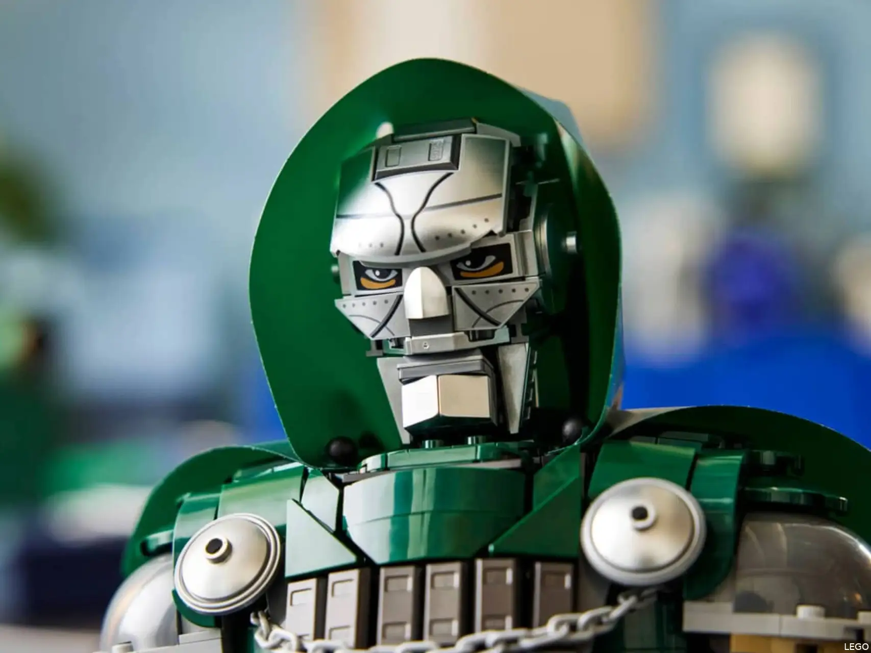 LEGO Marvel Avengers Doomsday Doctor Doom buste