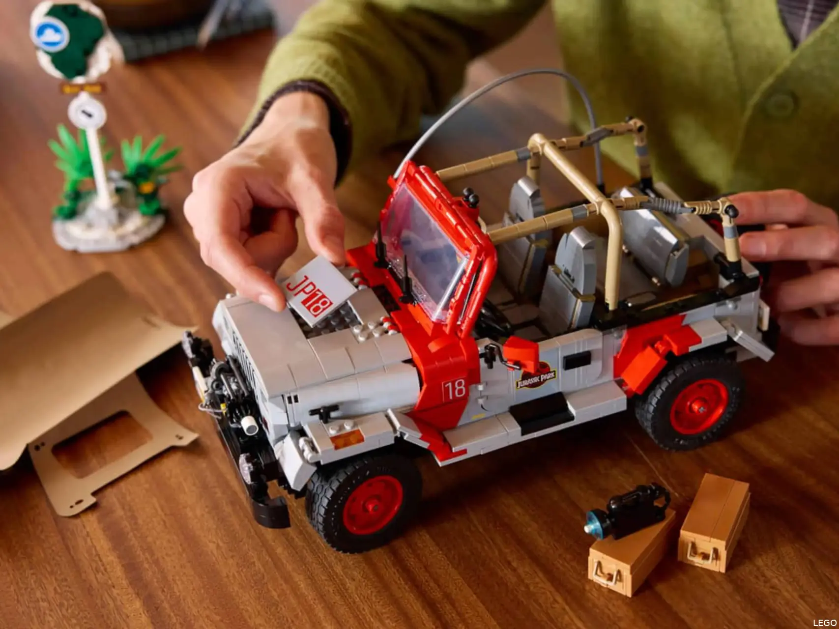 Jurassic World 77984 Jurassic Park Jeep Wrangler top