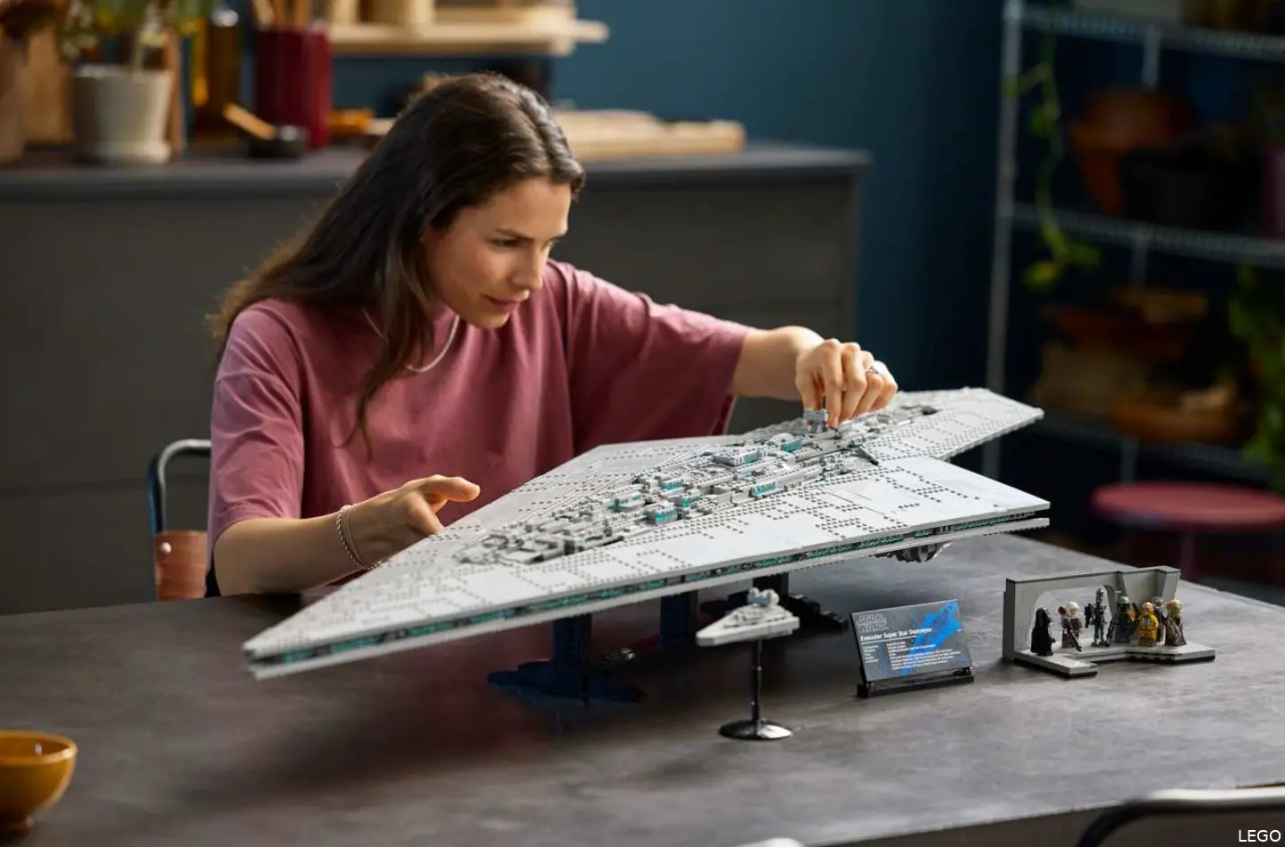 LEGO® Star Wars™ Executor Super Star Destroyer™ Set