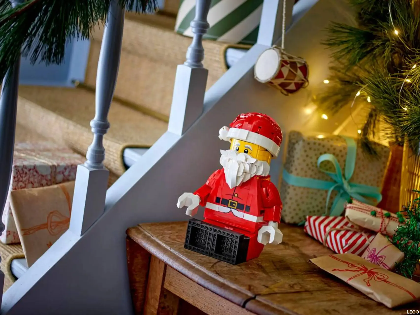 LEGo 40820 GRote Minifiguur van de Kerstman