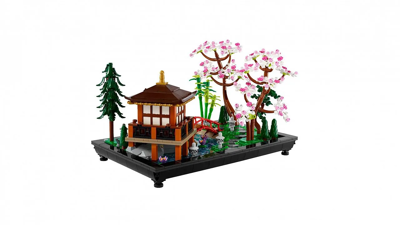 lego tranquil gardenf1690900694